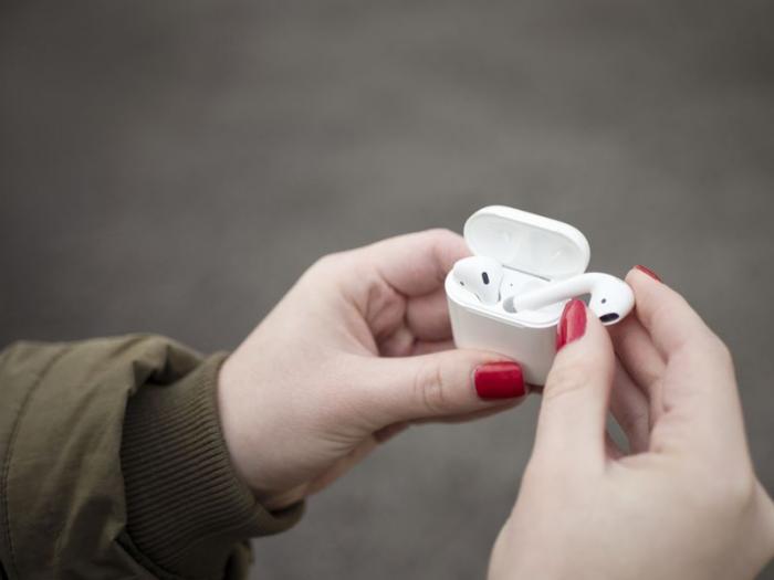 Apple AirPods Review Sound That’s Just Okay