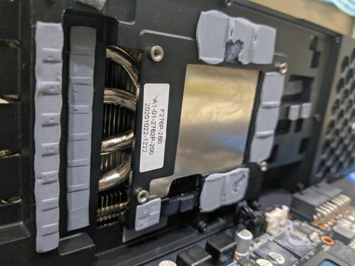 The big nickel-plated copper baseplate is responsible for cooling the GPU die